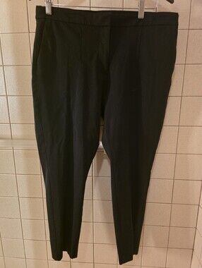 J Jill Black Womans Capris Classic Slim Fit
